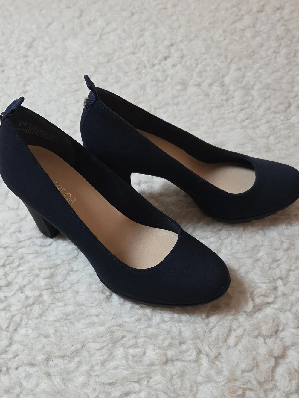 NWOT Jenn Ardor Navy Round-Toe High Heels Chunky  Pumps Sz 6